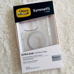 NWT Otterbox Symmetry Ultraslim MagSafe Cellphone Case IPhone 15 Pro